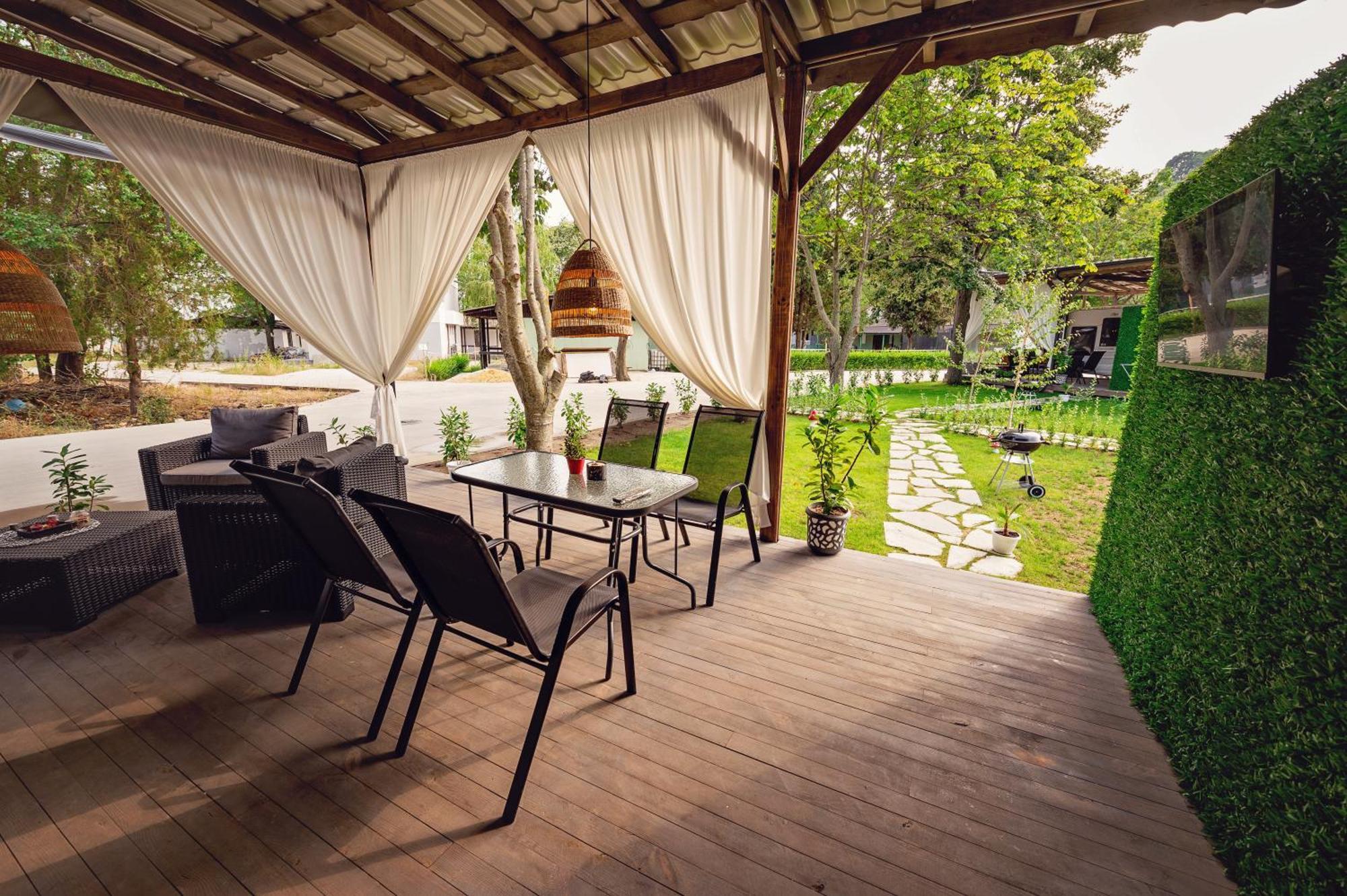 Каравани Avi Iris Фичоза Hotel Varna Exterior photo
