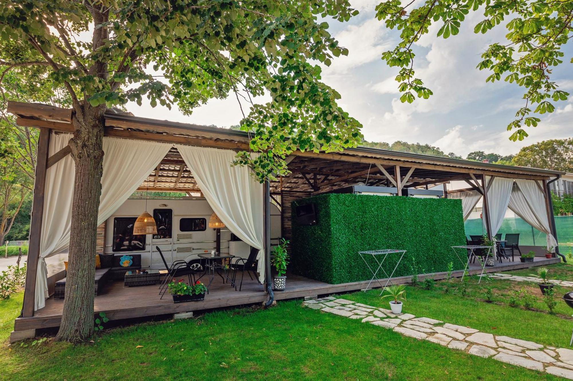 Каравани Avi Iris Фичоза Hotel Varna Exterior photo